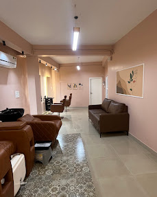 Felixia salon interior